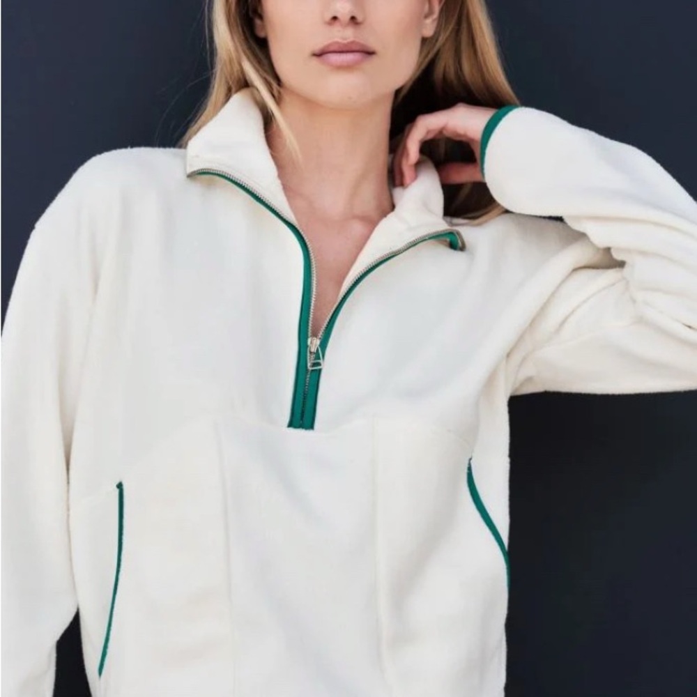 Sundry Cream and Green 1/2 zip fleece